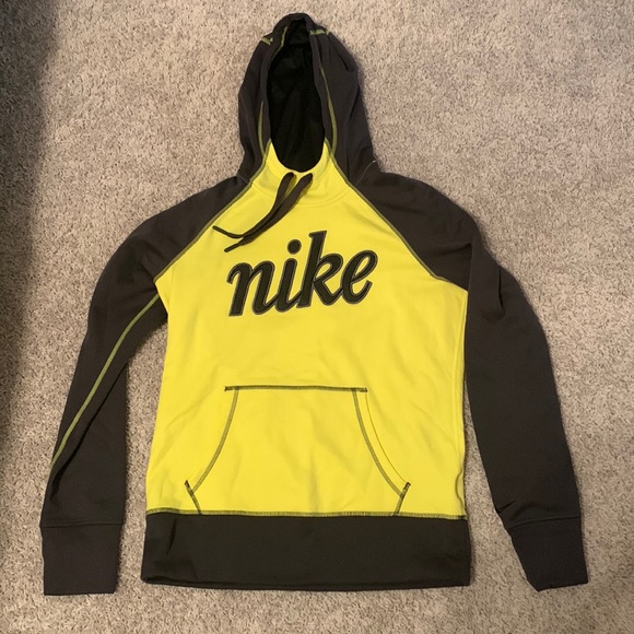 Nike Tops - Nike Hoodie